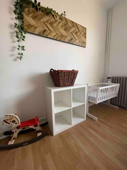 * Le Mistral De Chloe * Apartment Каркасон Екстериор снимка